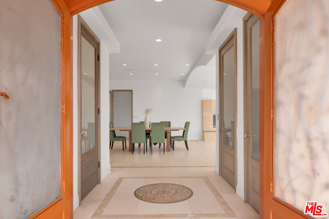 MLS #25607255 image #15