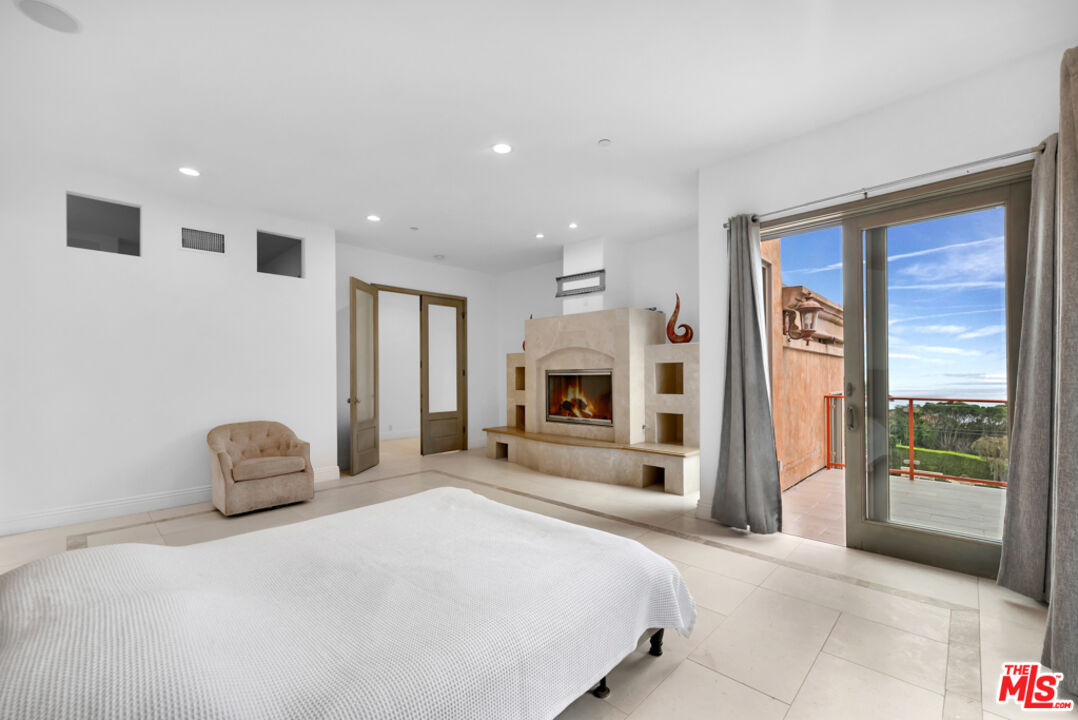 MLS #25607255 image #43