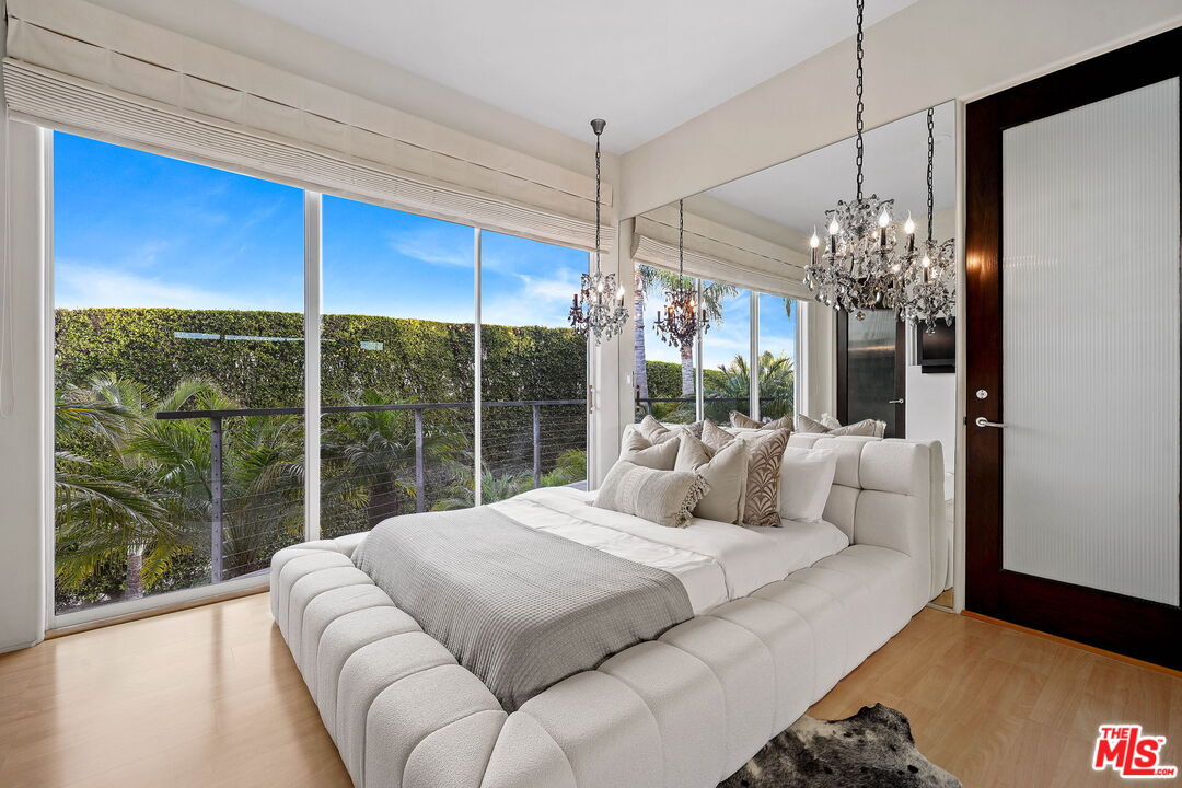 MLS #25607285 image #16