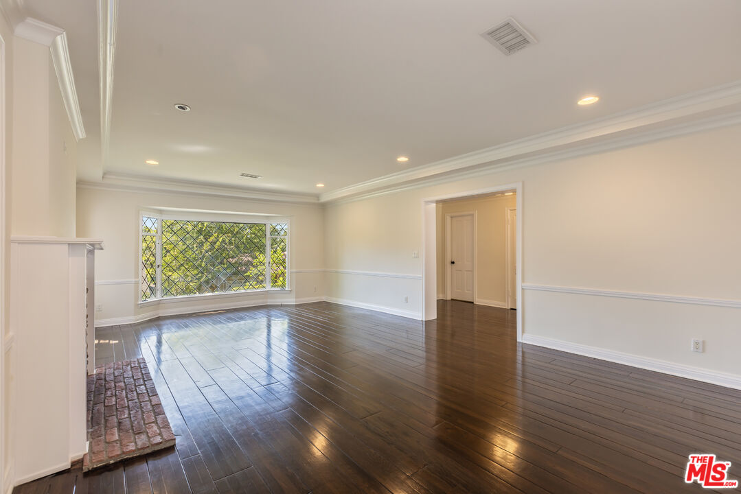 MLS #25607287 image #10