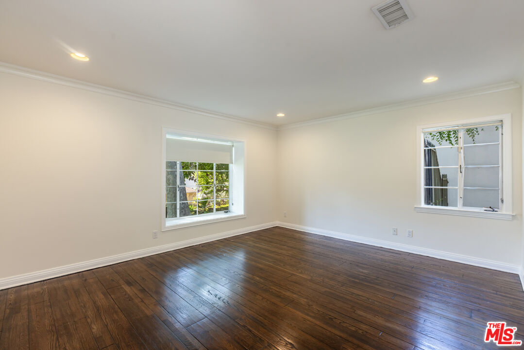 MLS #25607287 image #32