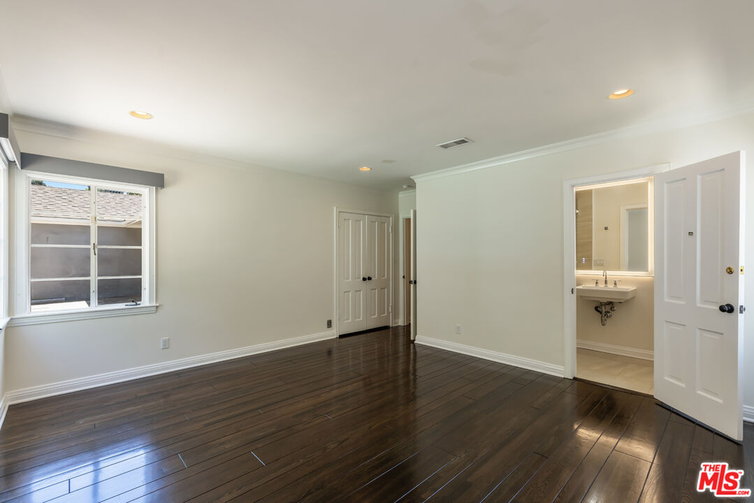 MLS #25607287 image #43