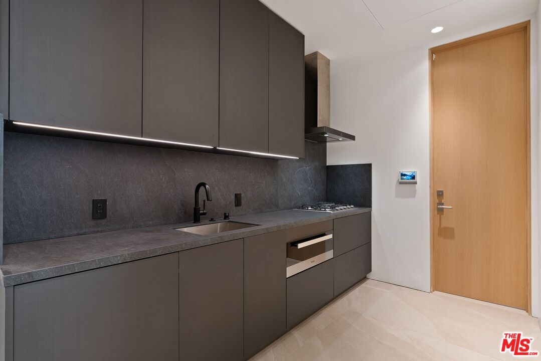 MLS #25607365 image #17