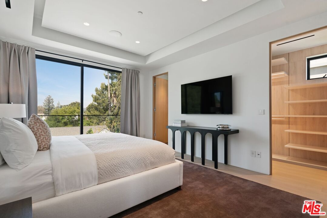 MLS #25607365 image #46