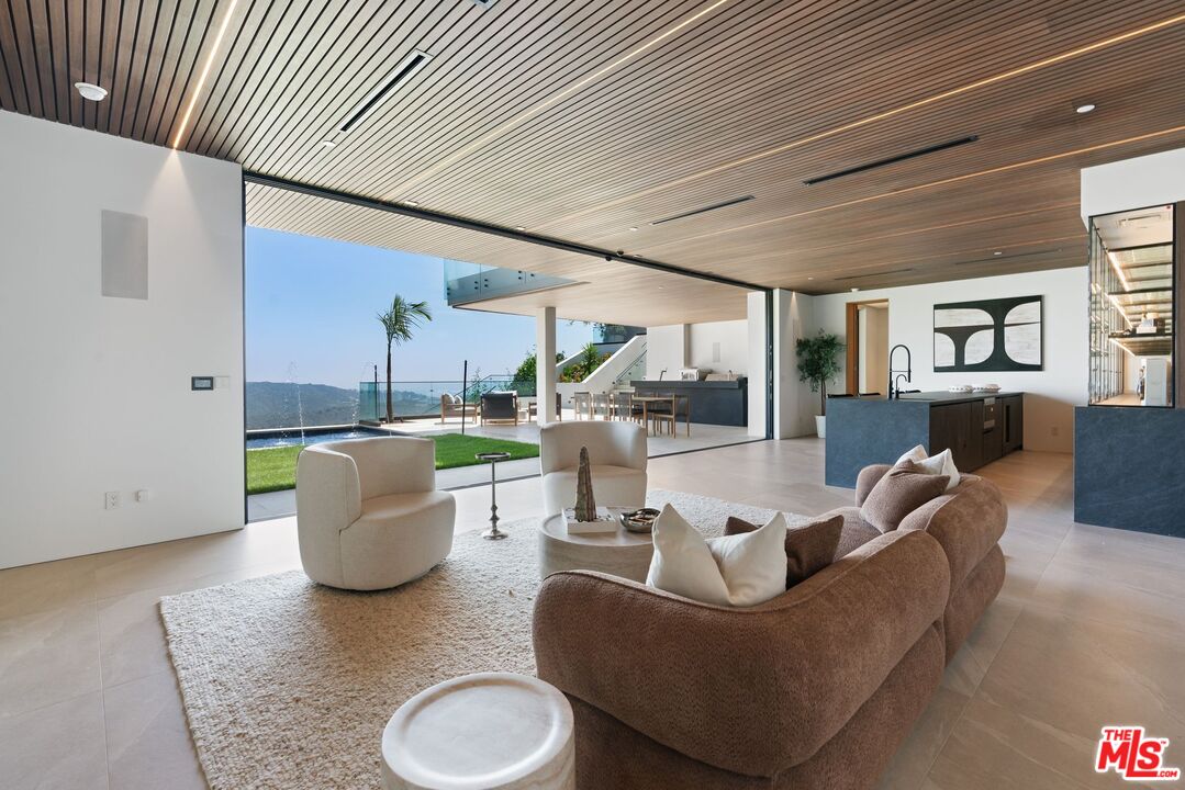 MLS #25607365 image #54