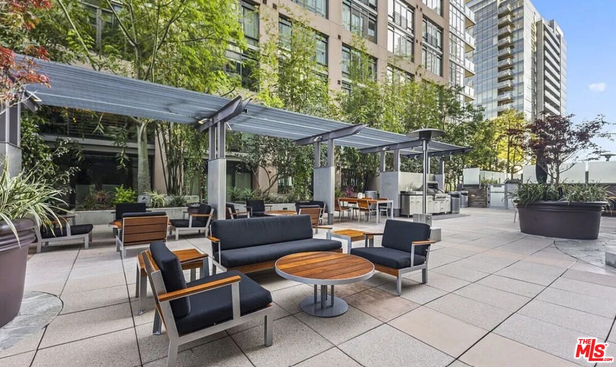 MLS #25607497 image #19