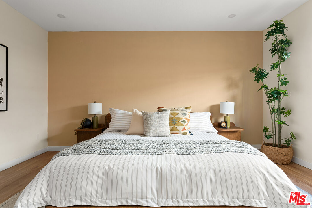 MLS #25607571 image #11