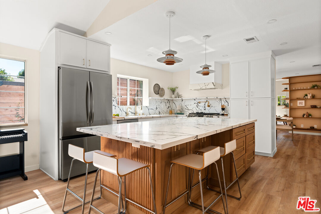 MLS #25607571 image #21