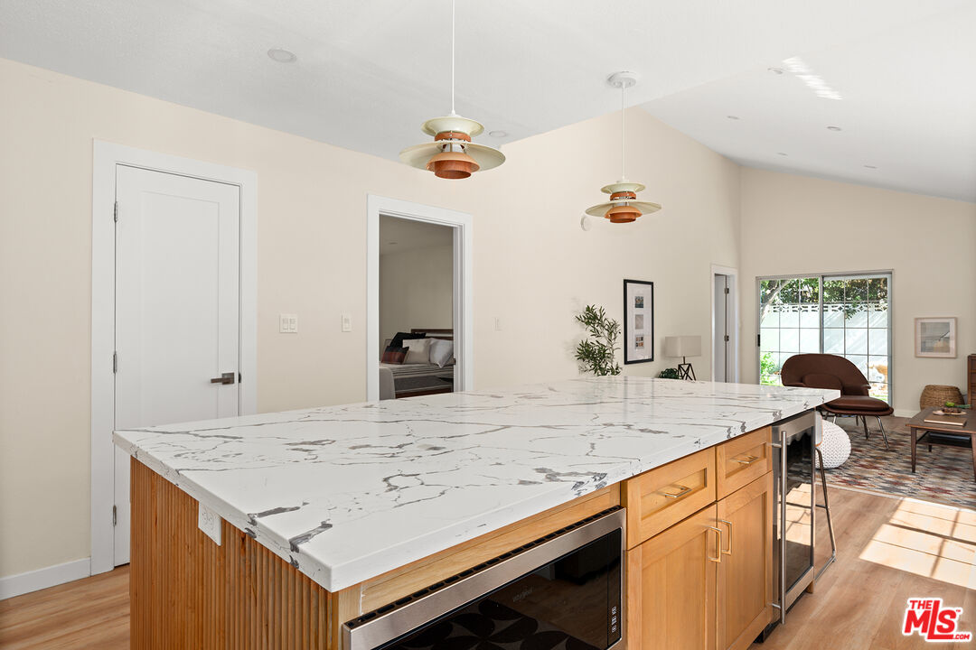 MLS #25607571 image #22