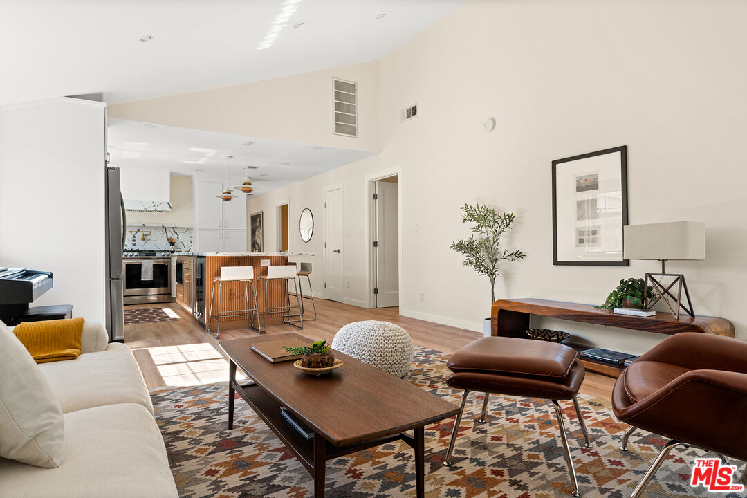 MLS #25607571 image #23