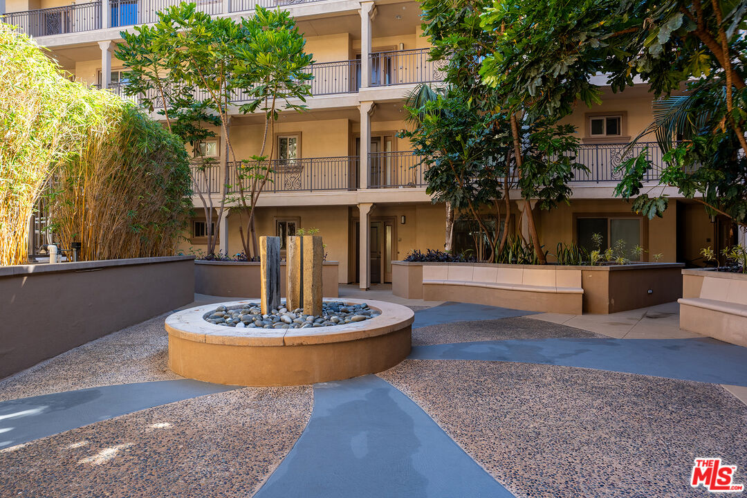 MLS #25607625 image #13