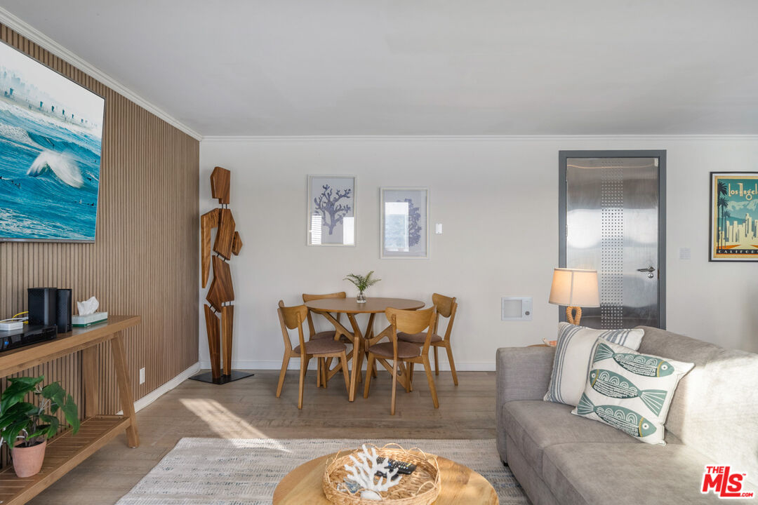 MLS #25607631 image #15