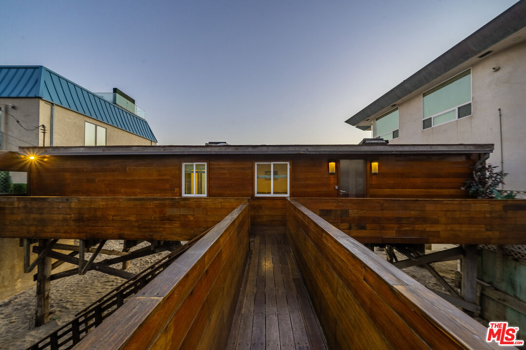 MLS #25607631 image #2