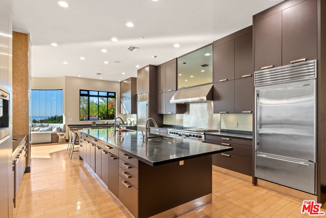 MLS #25607775 image #6