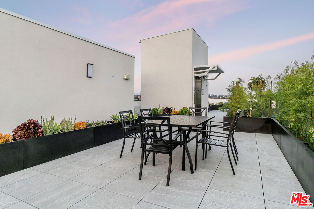 MLS #25607965 image #10