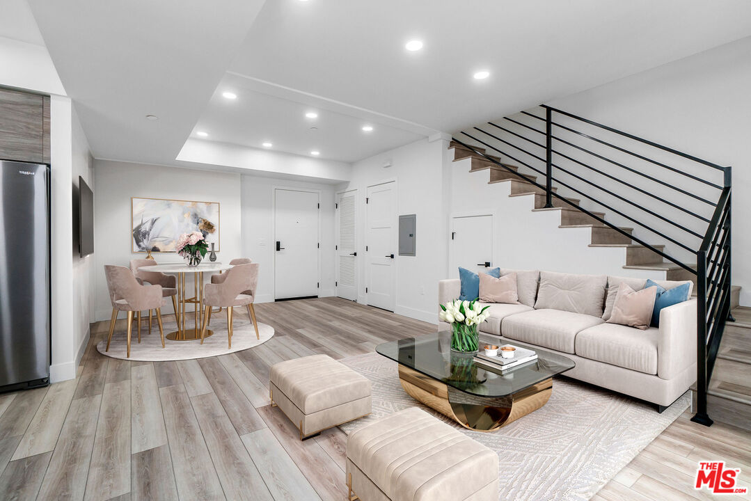 MLS #25607965 image #1