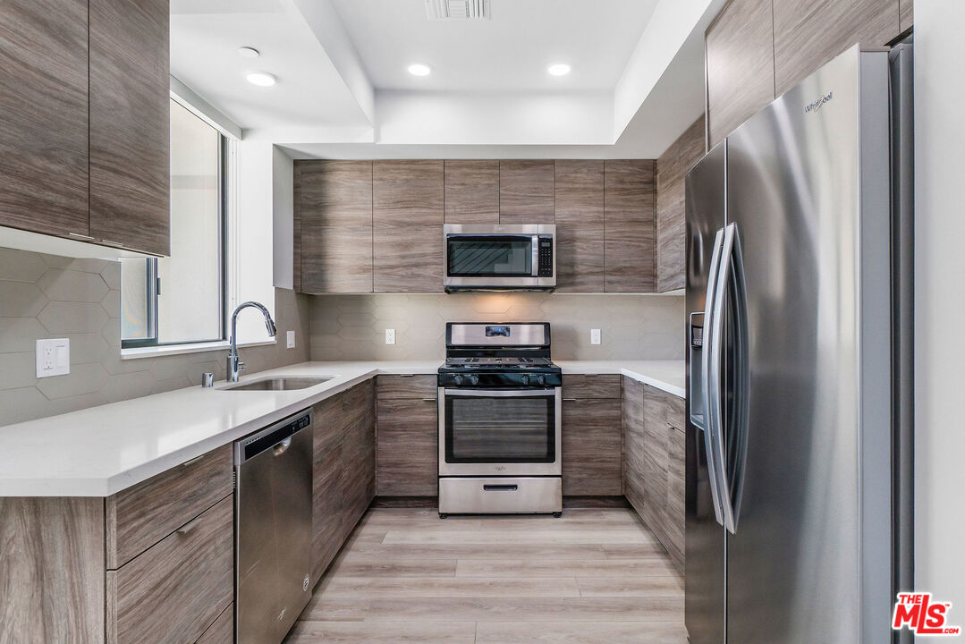 MLS #25607965 image #23