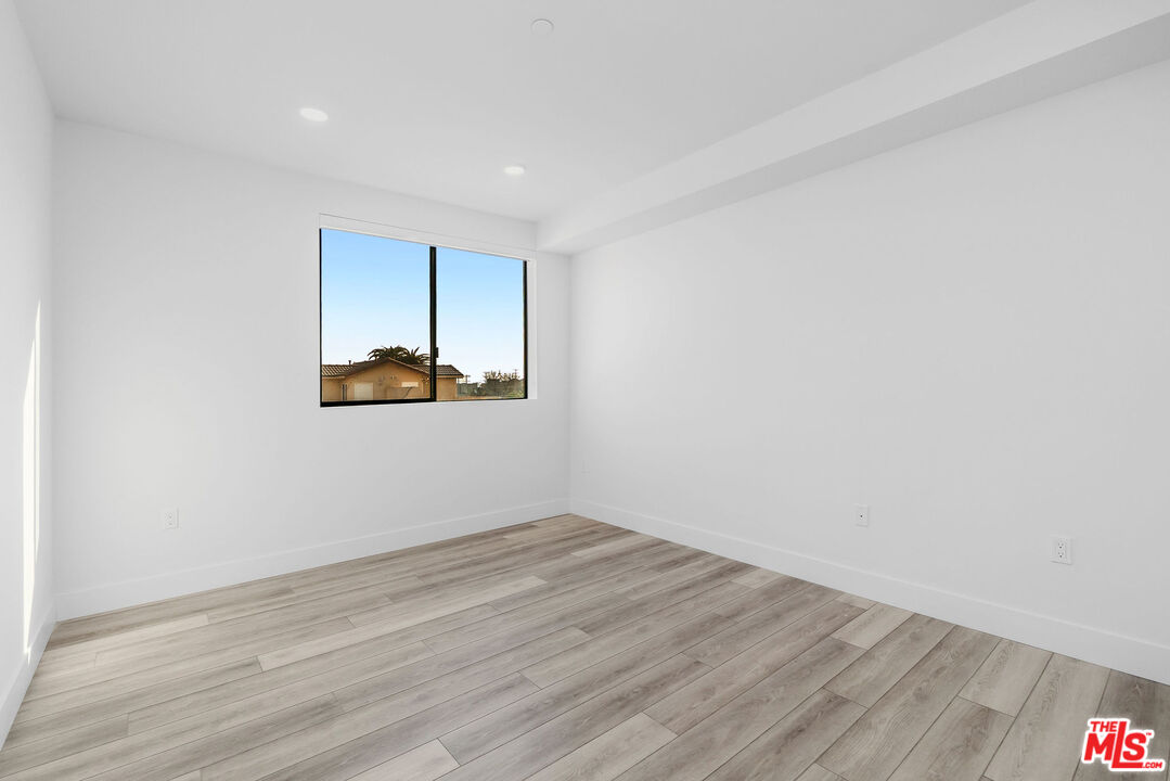 MLS #25607965 image #28