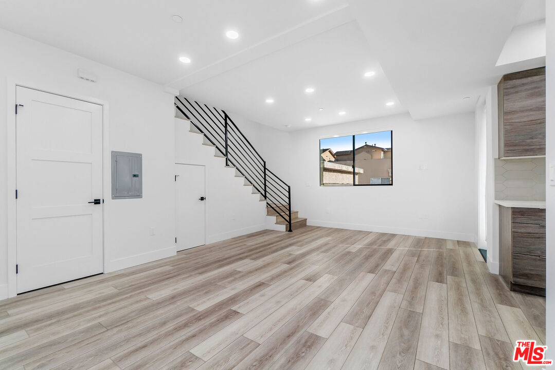 MLS #25607965 image #35