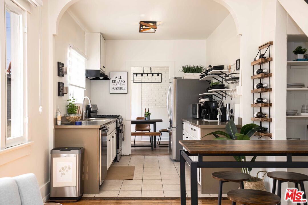 MLS #25607989 image #16