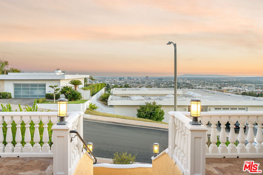 MLS #25608139 image #2