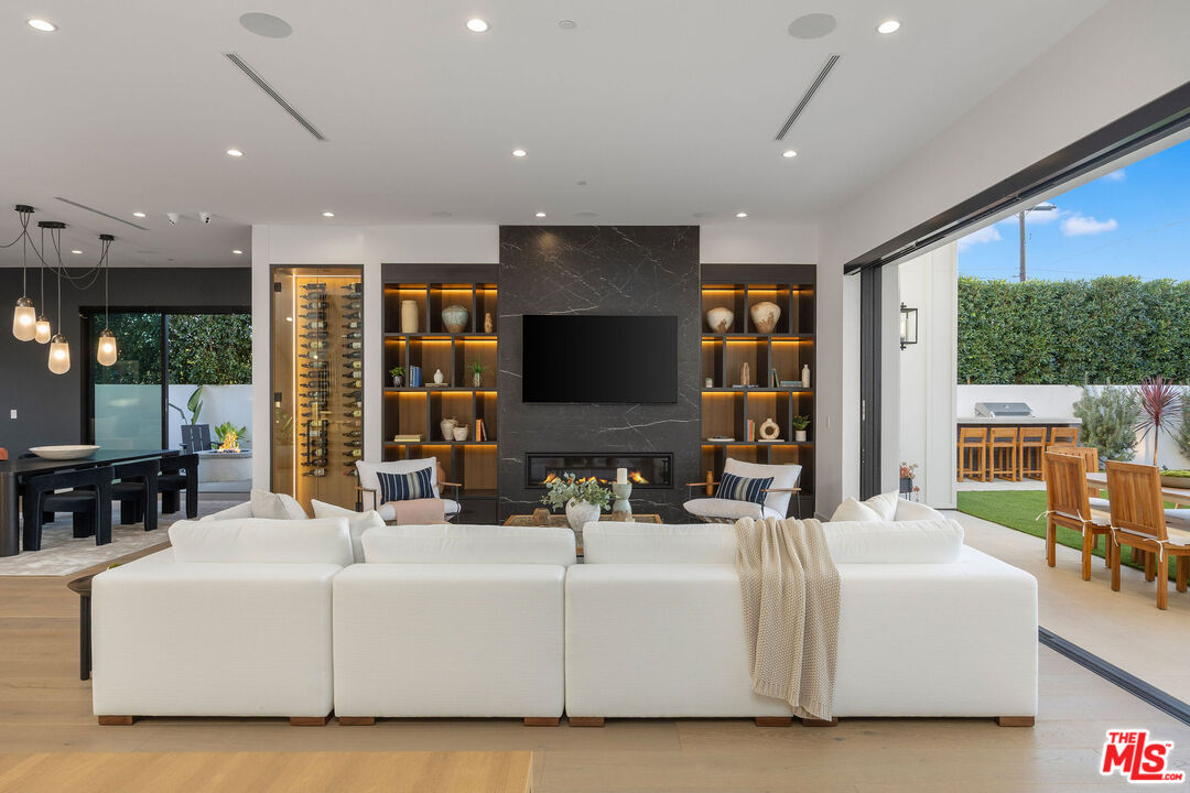 MLS #25608149 image #13