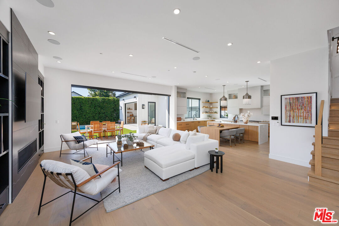 MLS #25608149 image #14