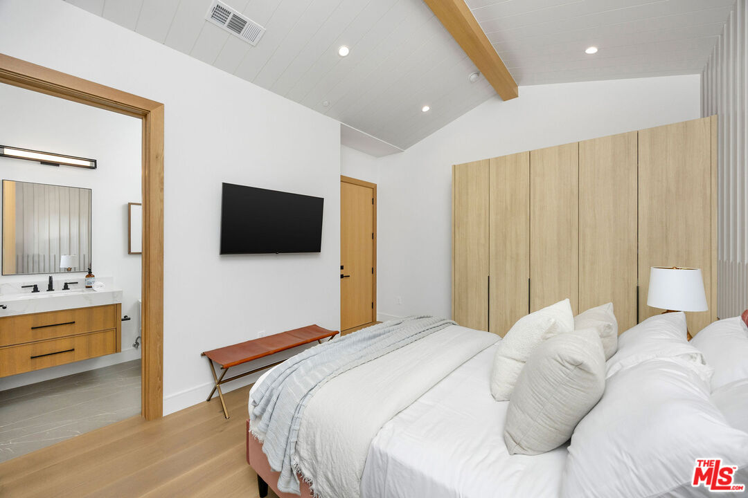 MLS #25608149 image #43