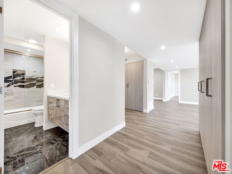 MLS #25608171 image #13