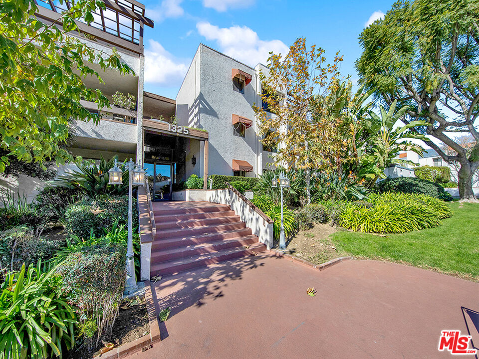 MLS #25608171 image #3