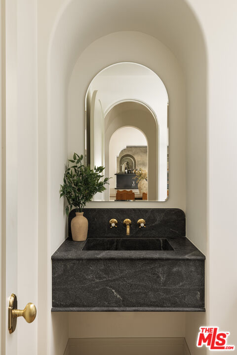 MLS #25608225 image #18