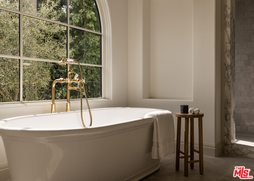 MLS #25608225 image #27