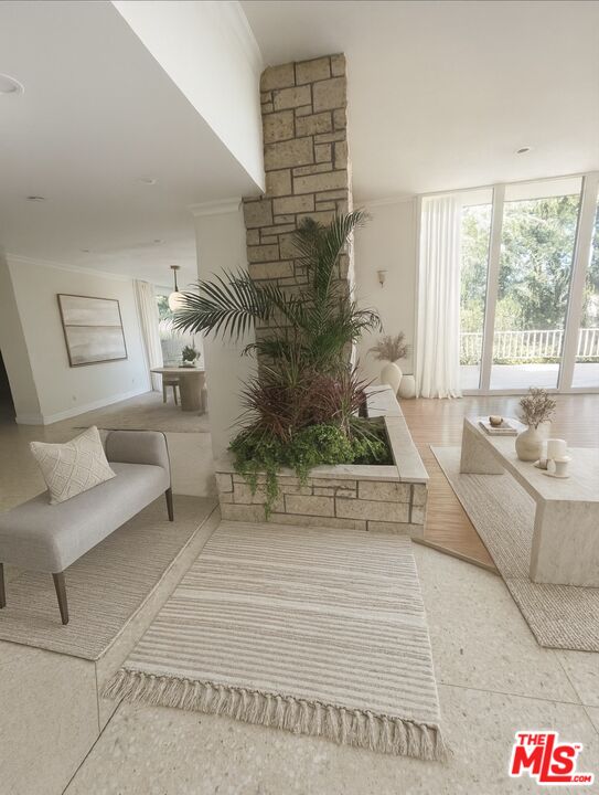 MLS #25608251 image #23