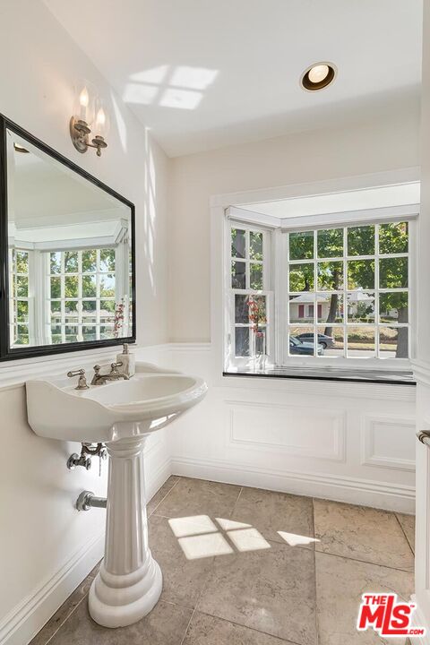 MLS #25608341 image #11