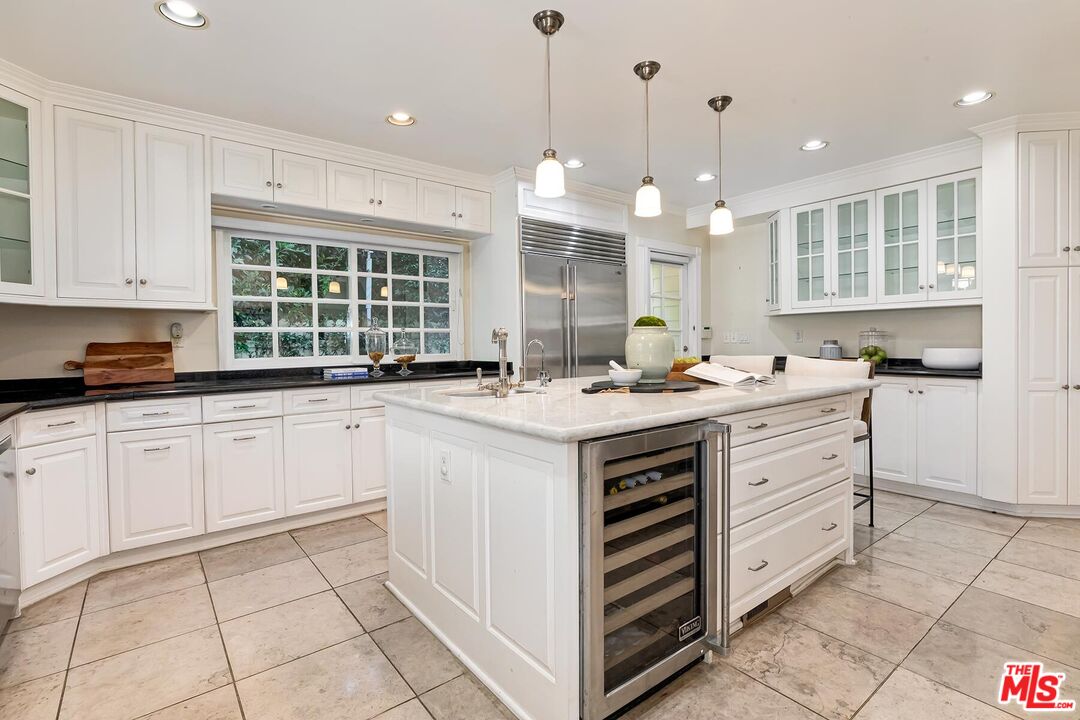 MLS #25608341 image #13