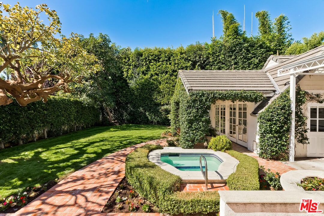 MLS #25608341 image #34