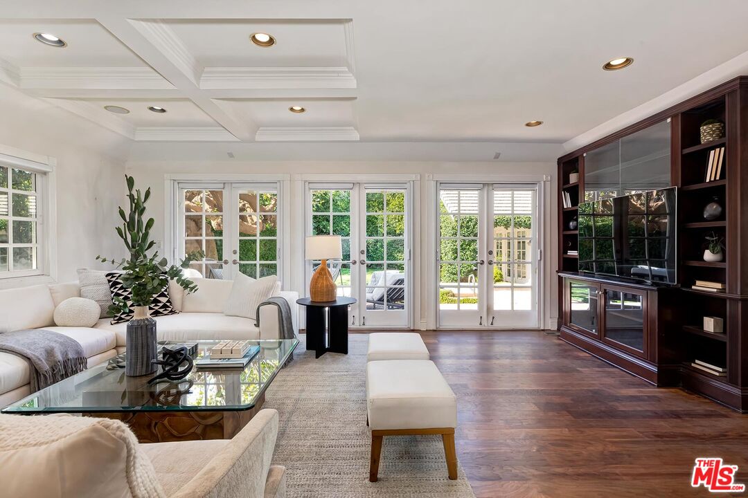 MLS #25608341 image #8