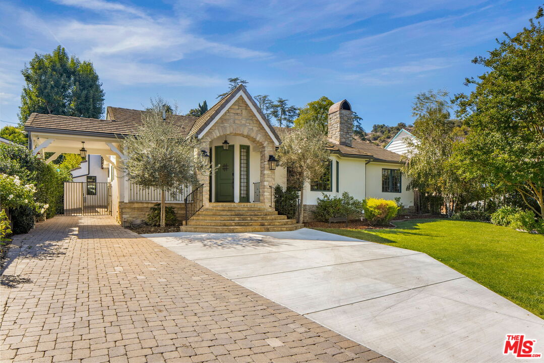 MLS #25608367 image #2