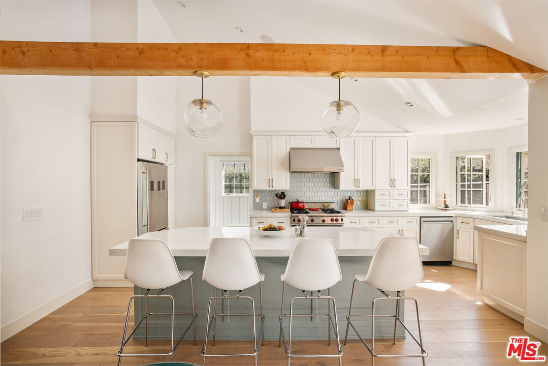 MLS #25608367 image #8