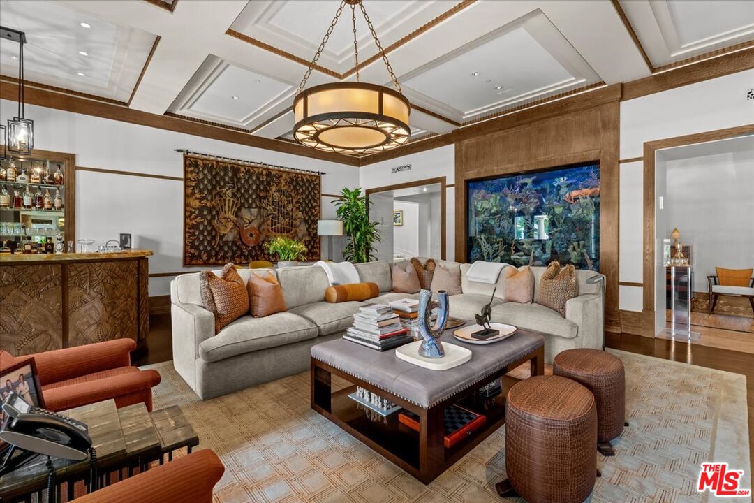 MLS #25608379 image #10