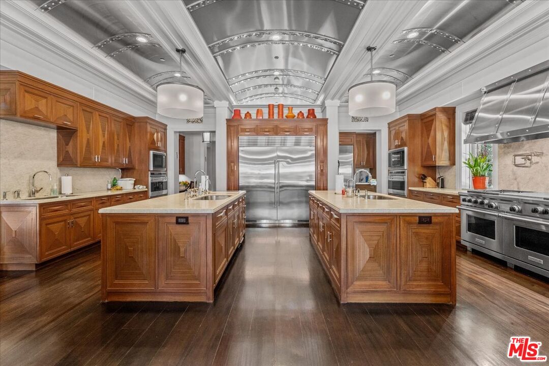 MLS #25608379 image #12