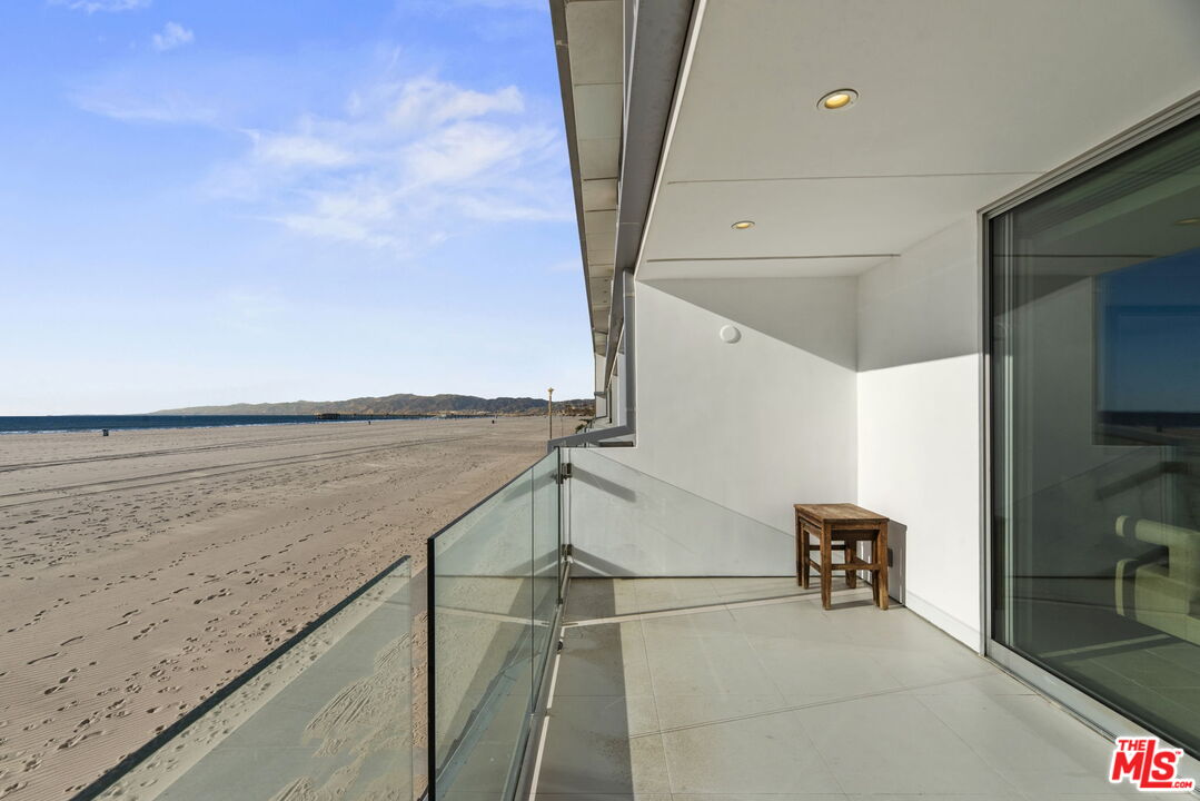 MLS #25608397 image #3