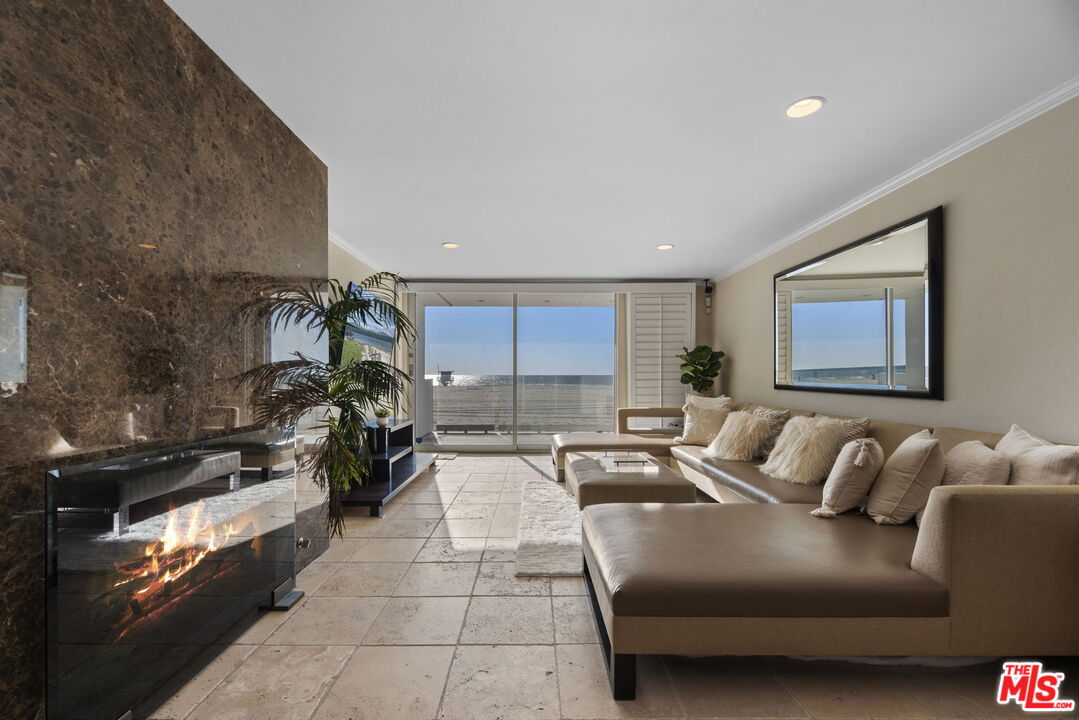 MLS #25608397 image #6