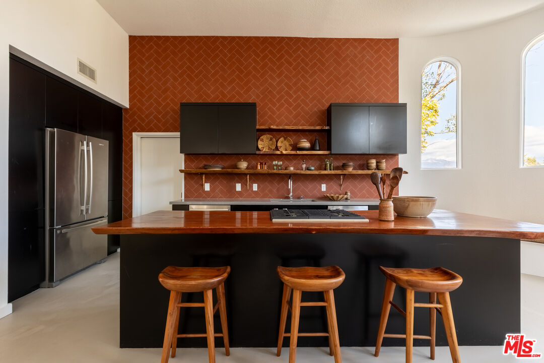 MLS #25608415 image #9