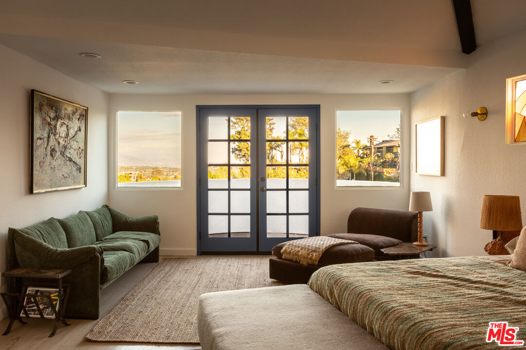 MLS #25608415 image #13