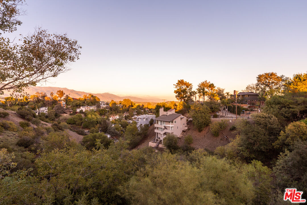 MLS #25608415 image #14