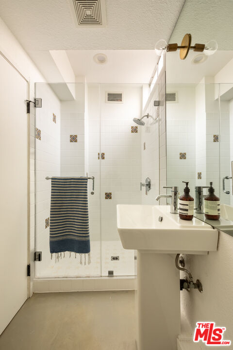 MLS #25608415 image #21