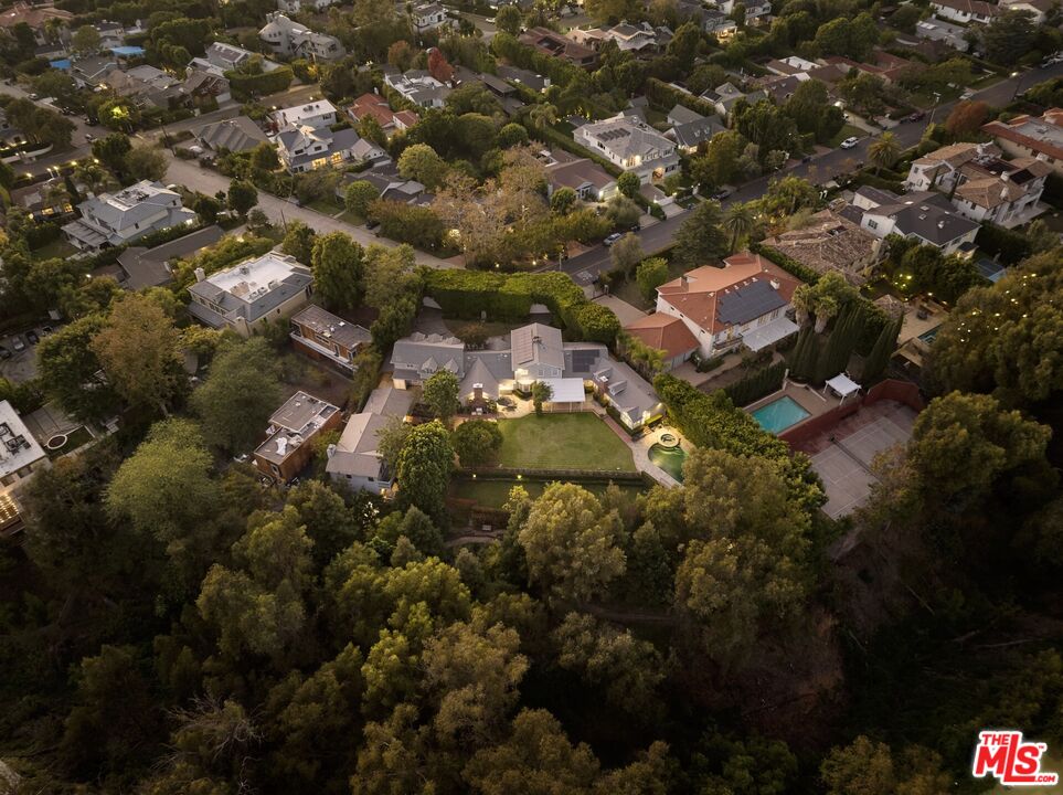 MLS #25608419 image #2