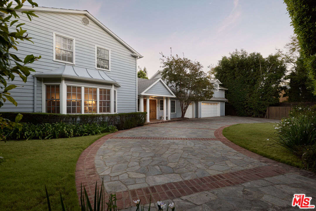 MLS #25608419 image #3