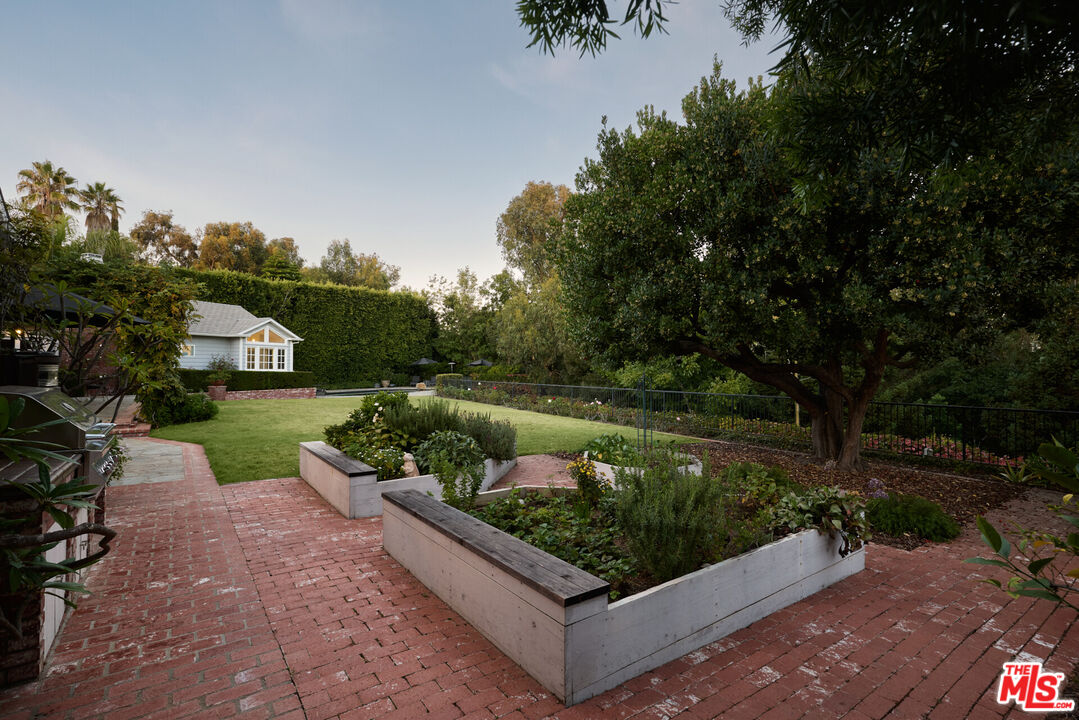 MLS #25608419 image #6